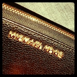 WOMEN'S MICHAEL KORS WALLET